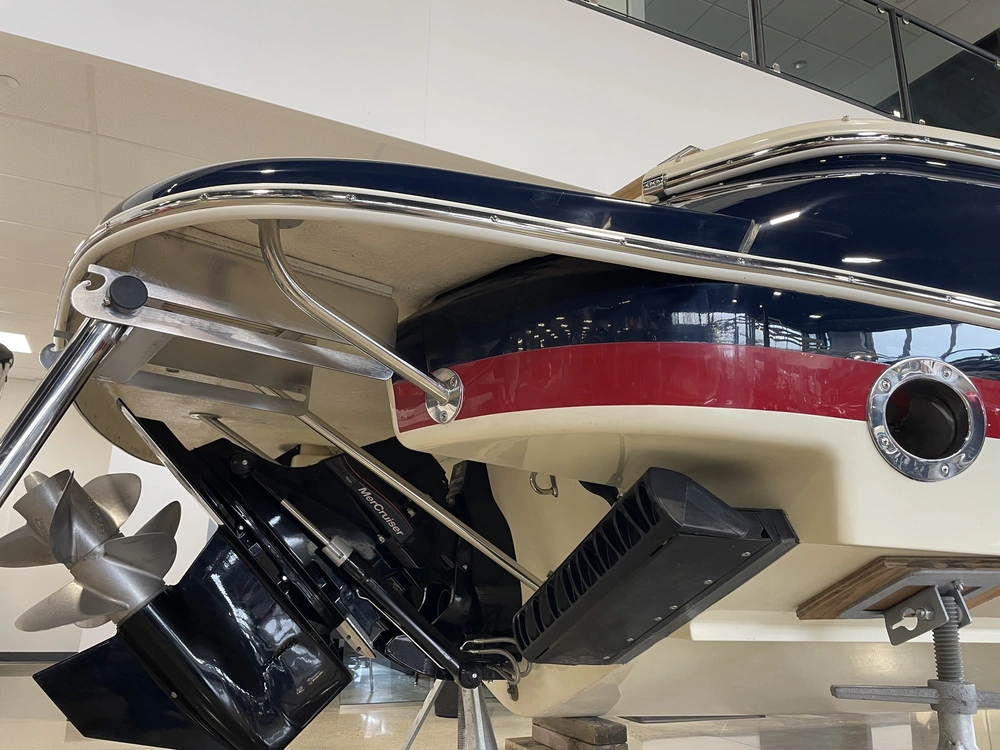 2025 Chris-craft Launch 27 Massive Price Drop alt