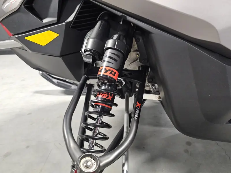 2023 Ski-Doo MXZ X-RS 850