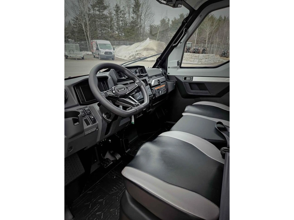 2025 Kawasaki Ridge Crew alt