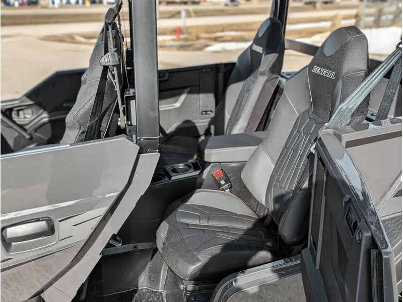 2025 Polaris General XP 4 1000 Ultimate // Granite Gray thumbnail 10