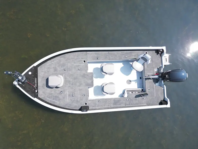 Smokercraft Adventurer 188T 2024