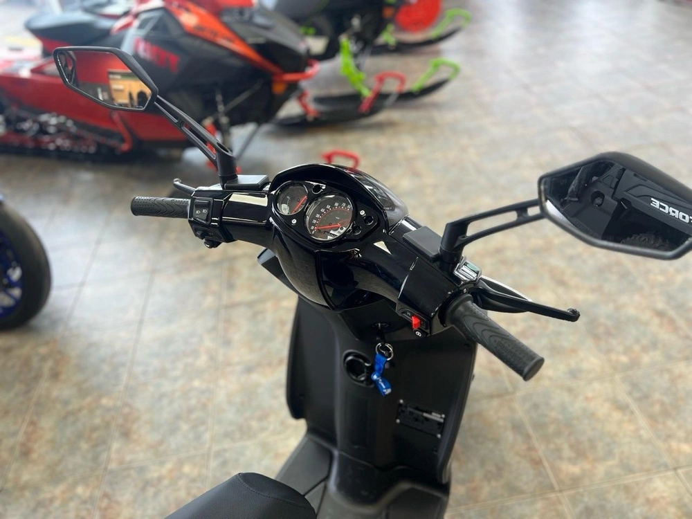 Piaggio Typhoon 50 2025 alt