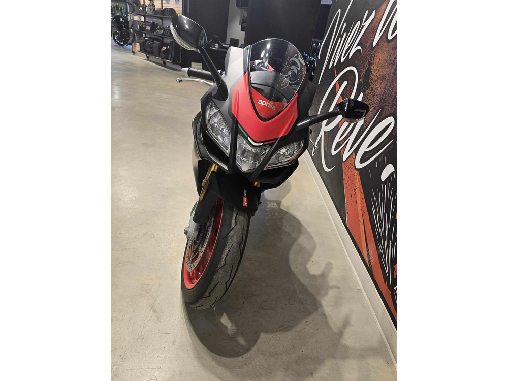 Aprilia Rsv4 1100rr 2018 alt