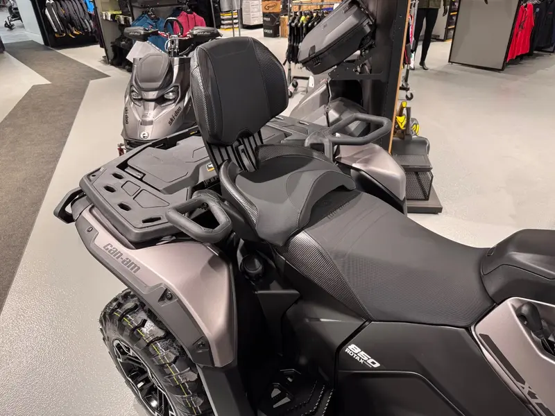 2025 Can-Am OUTLANDER  MAX XT 850