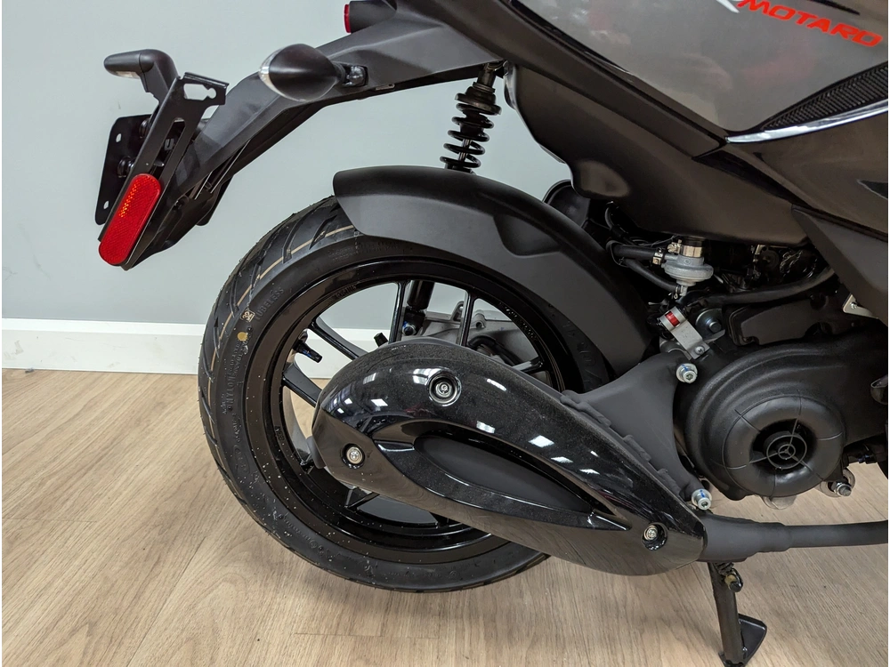 2025 Aprilia Sr 50 Mt 4t alt