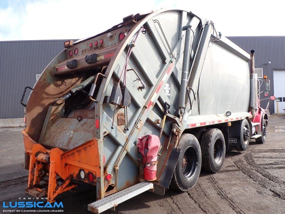 2007 Sterling 9513