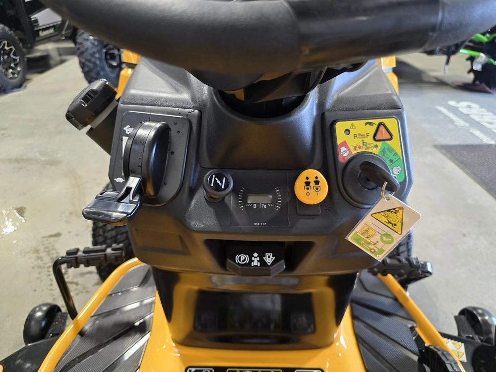 2024 Cub Cadet 13a5a2tma10 Slx54 alt
