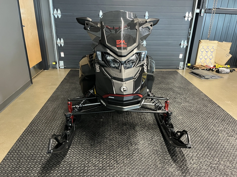 Ski-doo Renegade Enduro 900 Ace 2025 alt