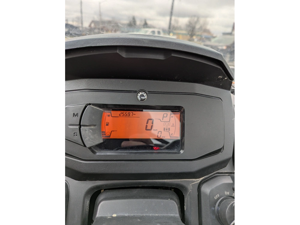 2024 Can-am Ssv Def Xt 64 Hd10 Bk 24 Xt alt