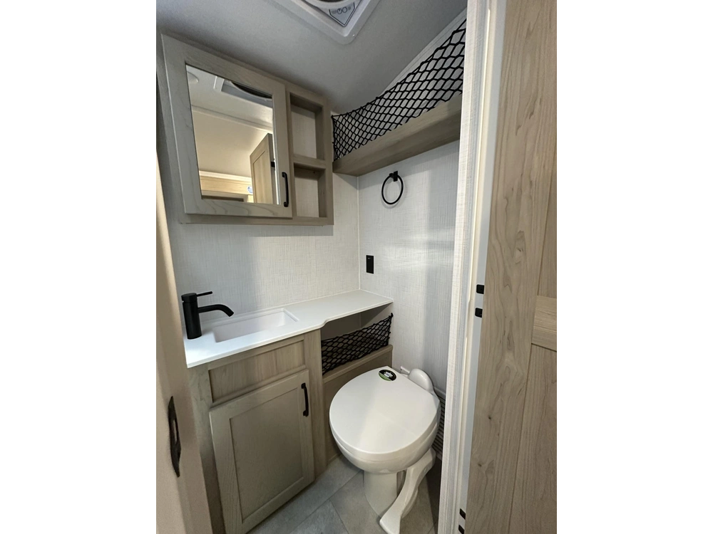 2025 Forest River 20fk alt