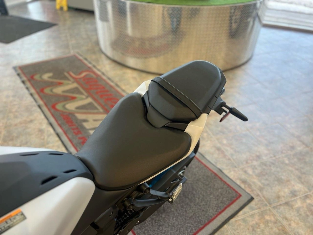 Yamaha Mt-07 2025 alt