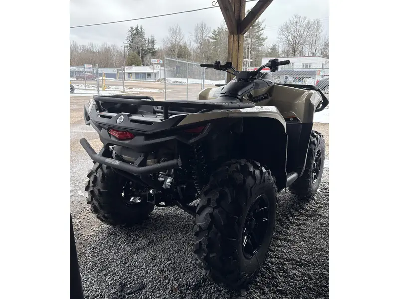 2025 Can-Am OUT PRO XU HD5 1LSA