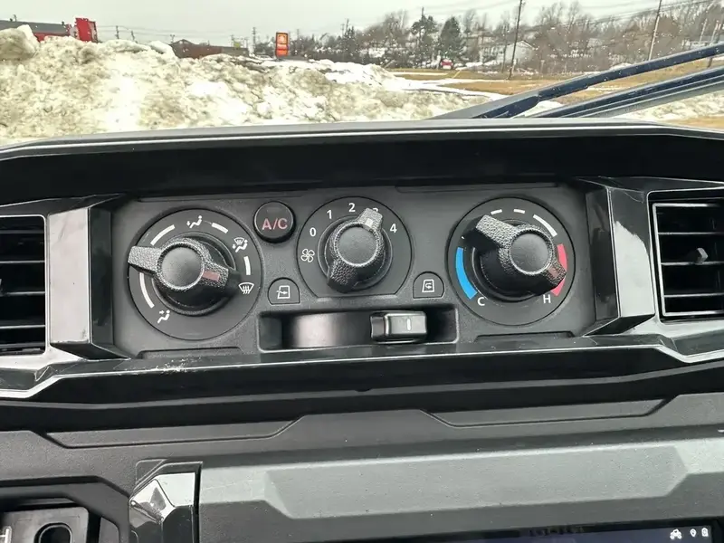 2025 Kawasaki RIDGE XR CREW LTD HVAC