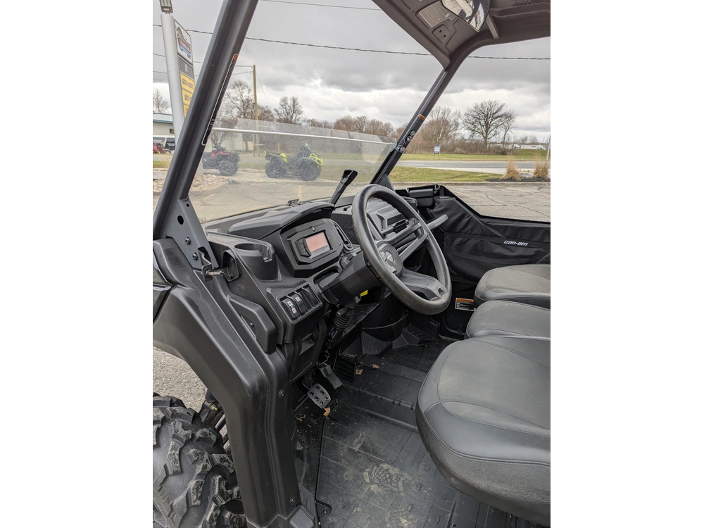 2024 Can-am Ssv Def Xt 64 Hd10 Bk 24 Xt alt