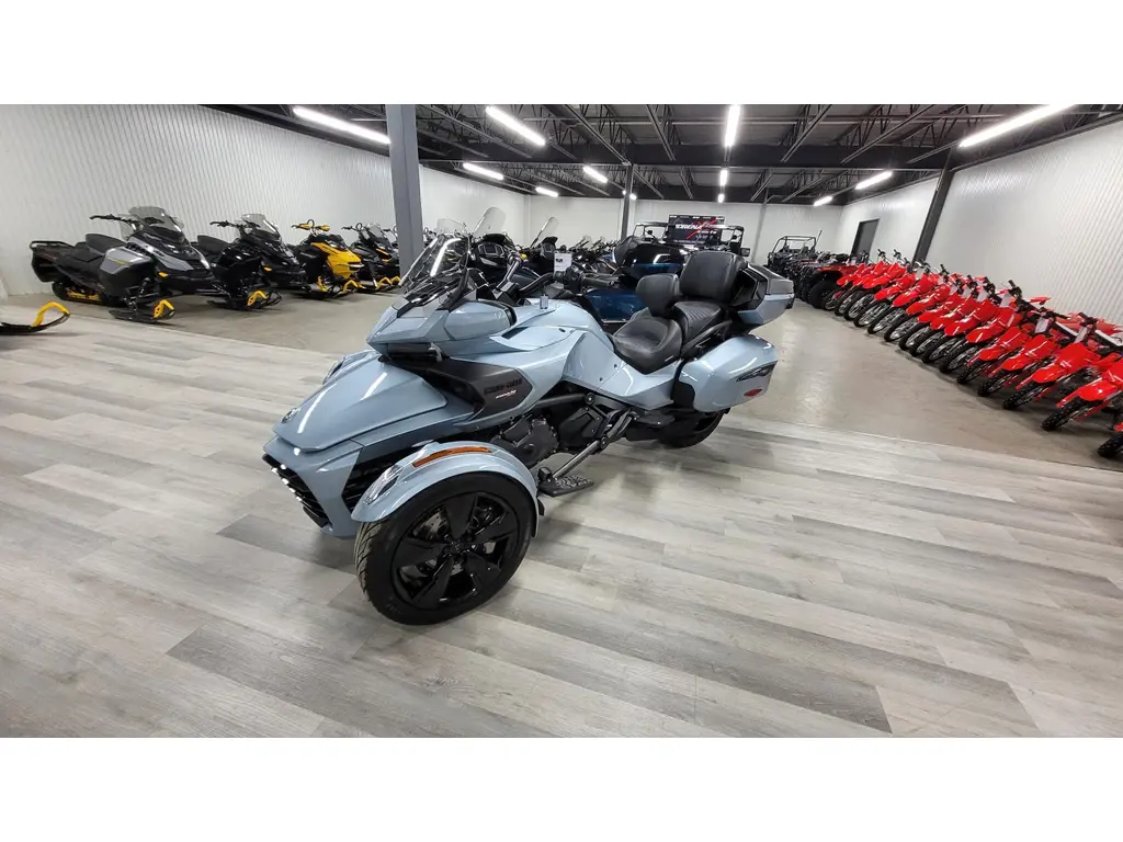 2022 Can-Am F3 LIMITED