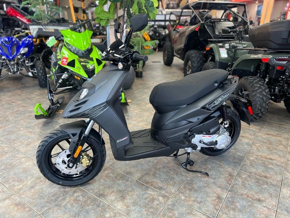 Piaggio Typhoon 50 2025 alt