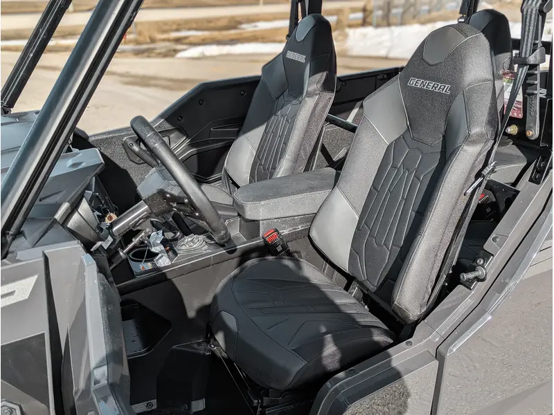 2025 Polaris General XP 4 1000 Ultimate // Granite Gray thumbnail 9