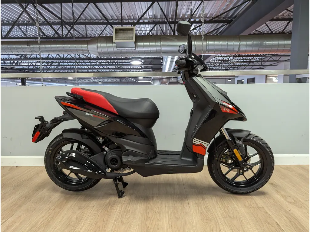 2025 APRILIA SR 50 MT 4T 