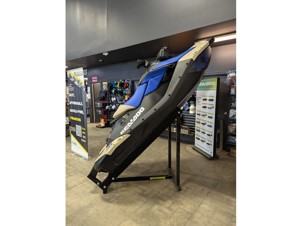 2025 Sea-doo 2025 Spark Trixx 1 Up With Audio alt