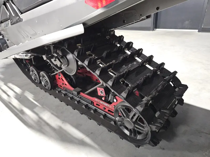 2023 Ski-Doo MXZ X-RS 850