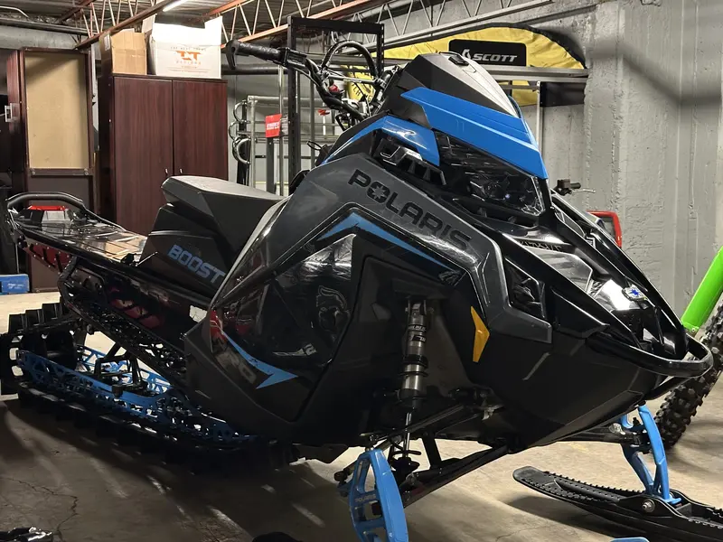 2022 Polaris 850 BOOST RMK PRO SLASH 165