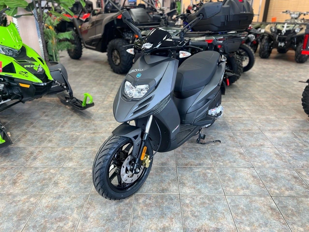 Piaggio Typhoon 50 2025 alt