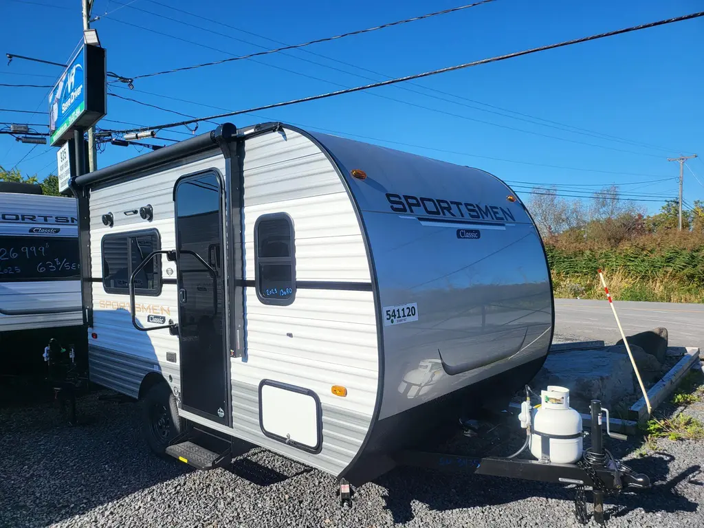 KZ-RV Sportsmen Classic 2025 - 130RD