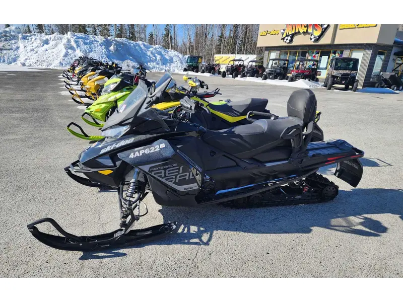 2018 Ski-Doo RENEGADE 850 ADRENALINE