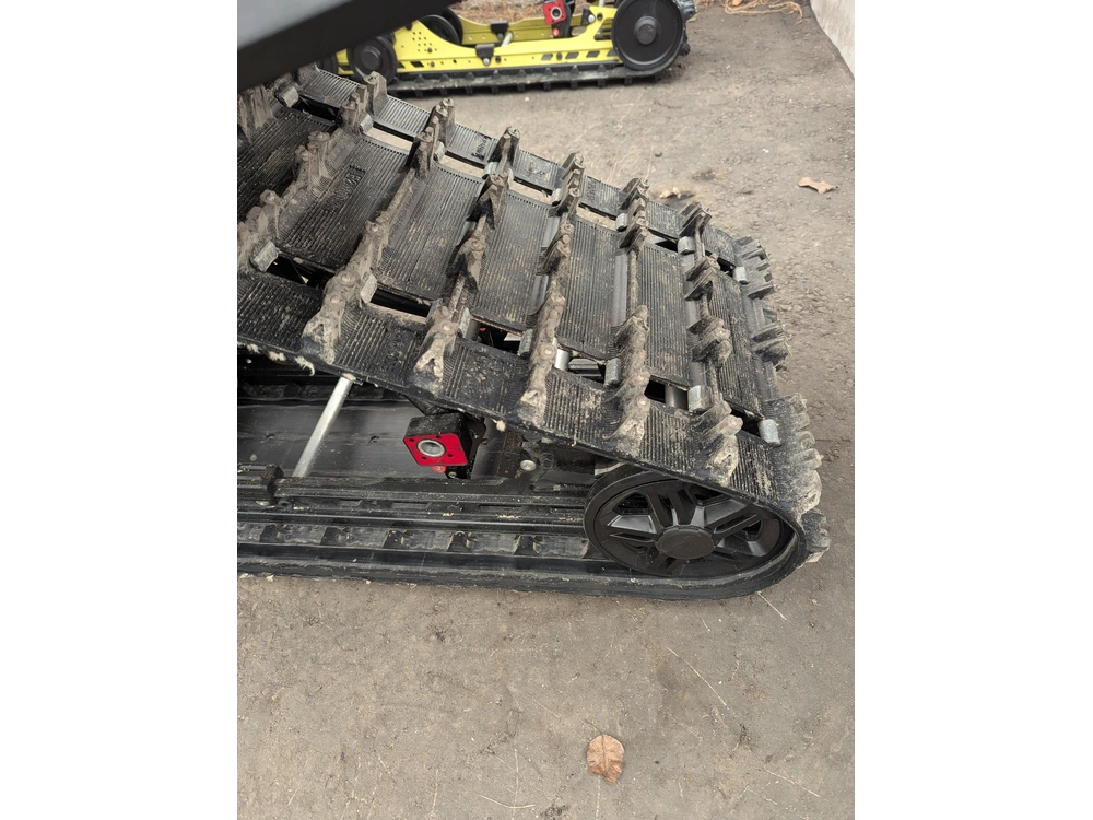 2025 Ski-doo Mxzx 600 137 1.25 Ir alt
