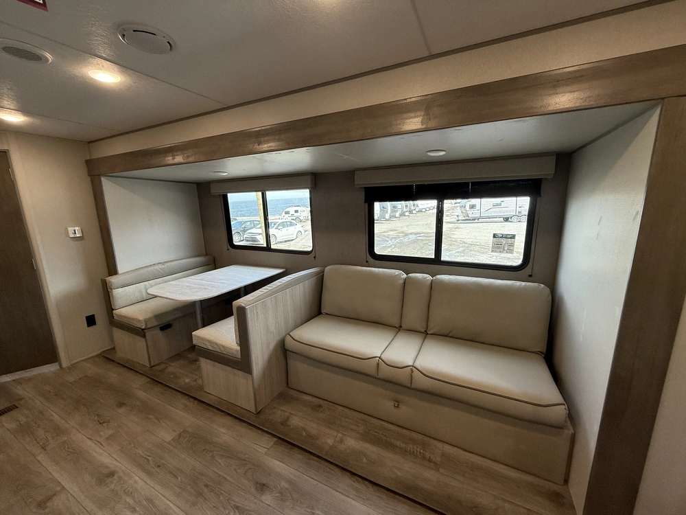 Catalina 261bhs8 2025 alt