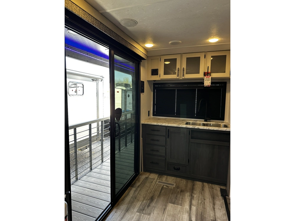 2025 Dutchmen Aspen Trail 3200wap alt