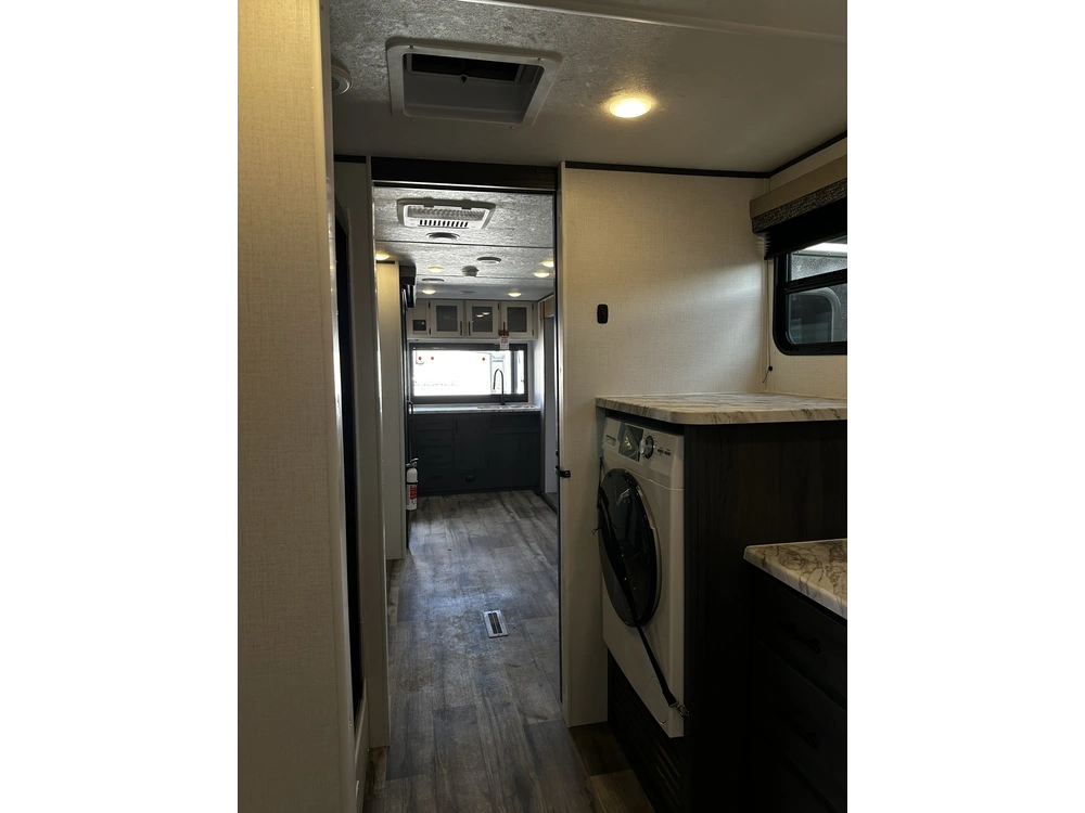 2025 Dutchmen Aspen Trail 3200wap alt