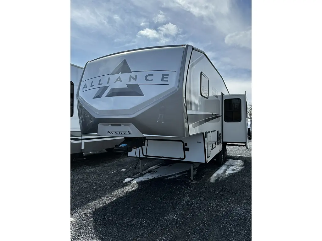 Alliance RV Avenue 23ML 2025