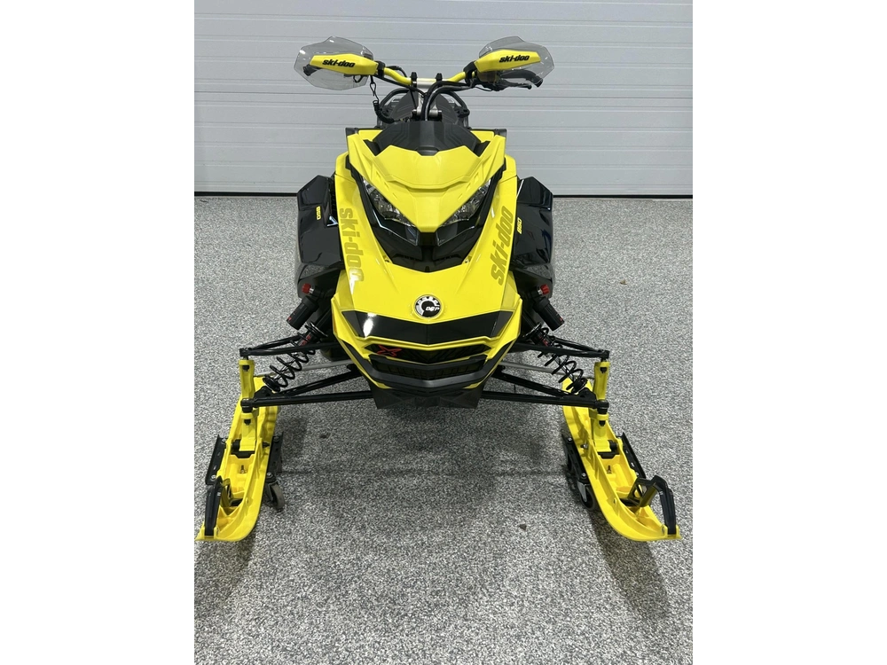 2022 Ski-doo Renegade Xrs 850 alt