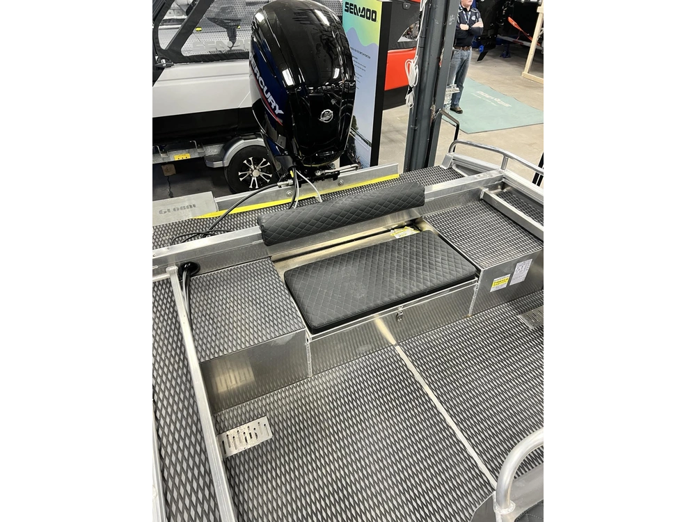 2025 Marlon Jon Boat Sp18 W/ Centre Console + 60hp Ct 4s Merc & Trailer