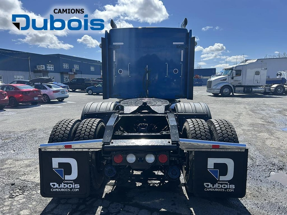 2020 Kenworth T800 alt