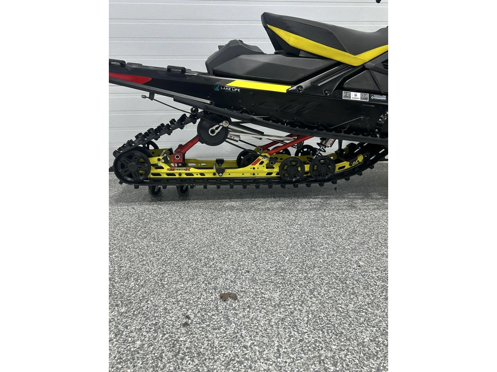2022 Ski-doo Renegade Xrs 850 E-tec alt