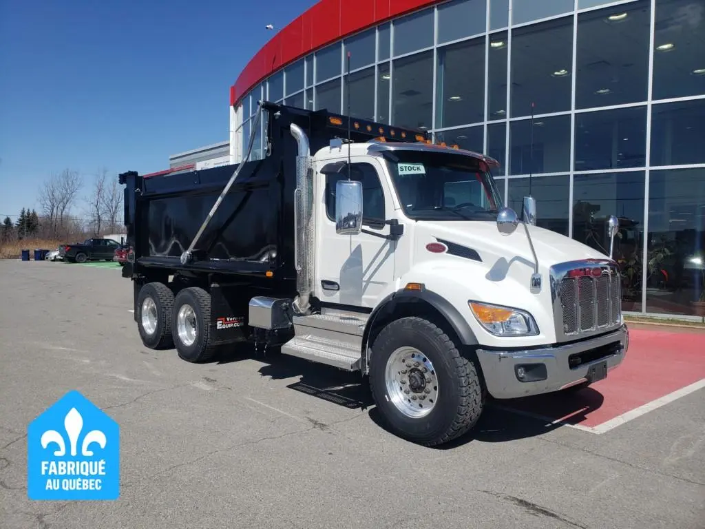 2025 Peterbilt 548 