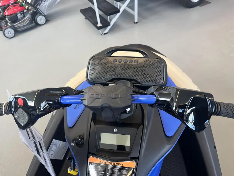 2025 Sea-Doo SPARK TRIXX 3 PLACES AUDIO