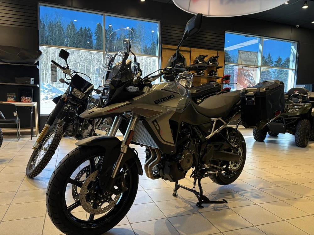 Suzuki V-strom 800 Touring Kit 2025 alt