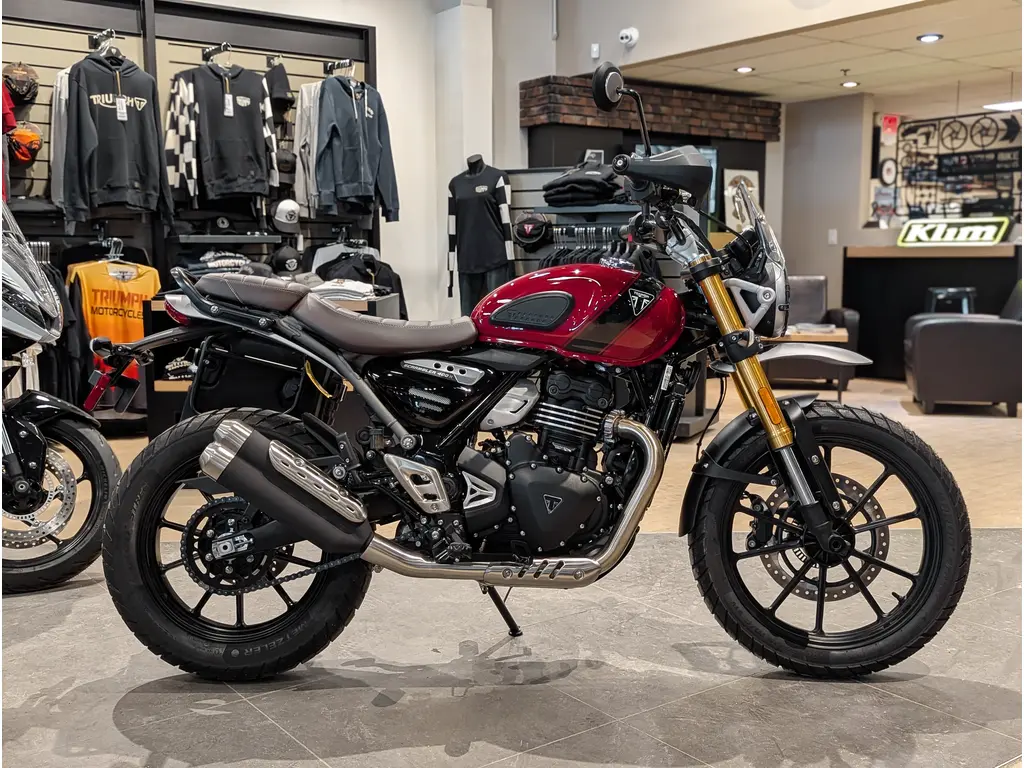 New 2025 Triumph Scrambler 400 X // Carnival Red/Phantom Black in