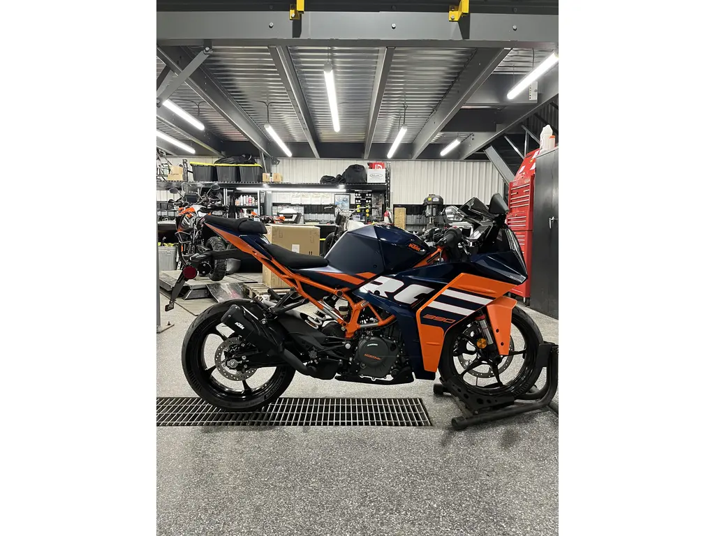 2024 KTM RC 390