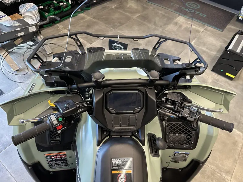 2025 Kawasaki Brute Force 750 EPS LE *ÉQUIPÉ*