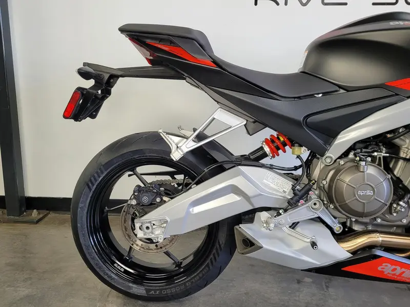 2025 APRILIA RS 660 RACING BLACK