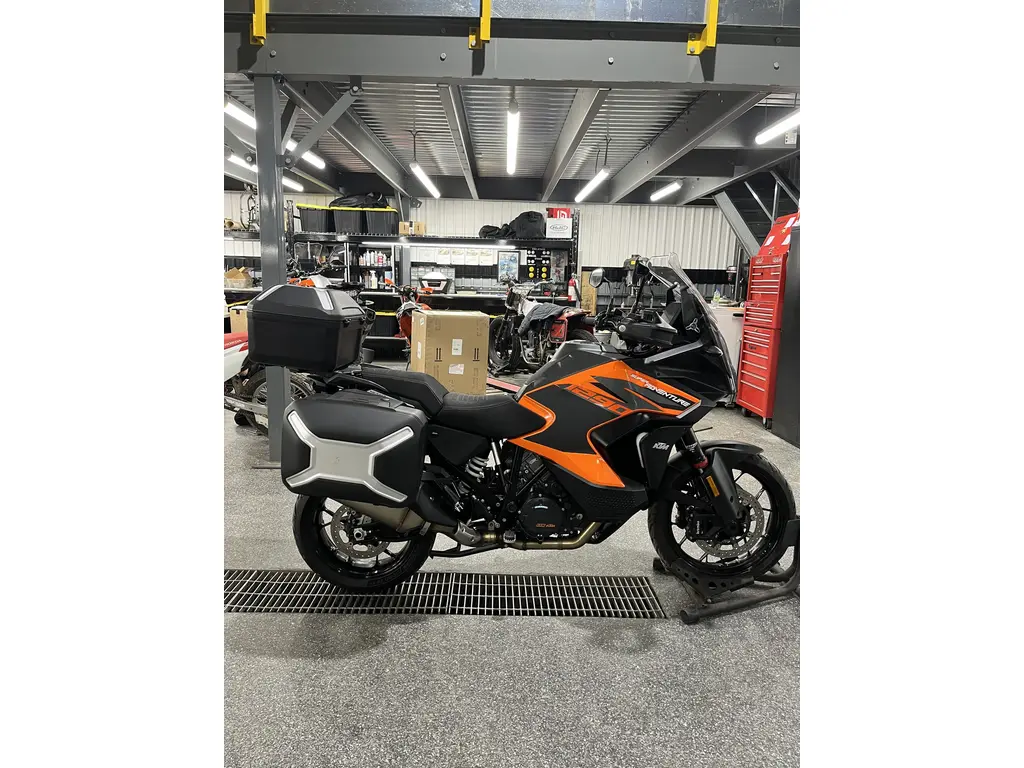 2022 KTM 1290 Super Adventure S
