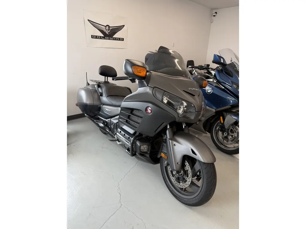 Honda Gold Wing 2017 - Gold Wing Bagger