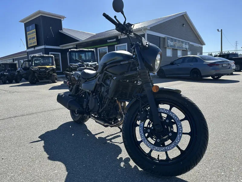 2025 Kawasaki Eliminator 500 SE