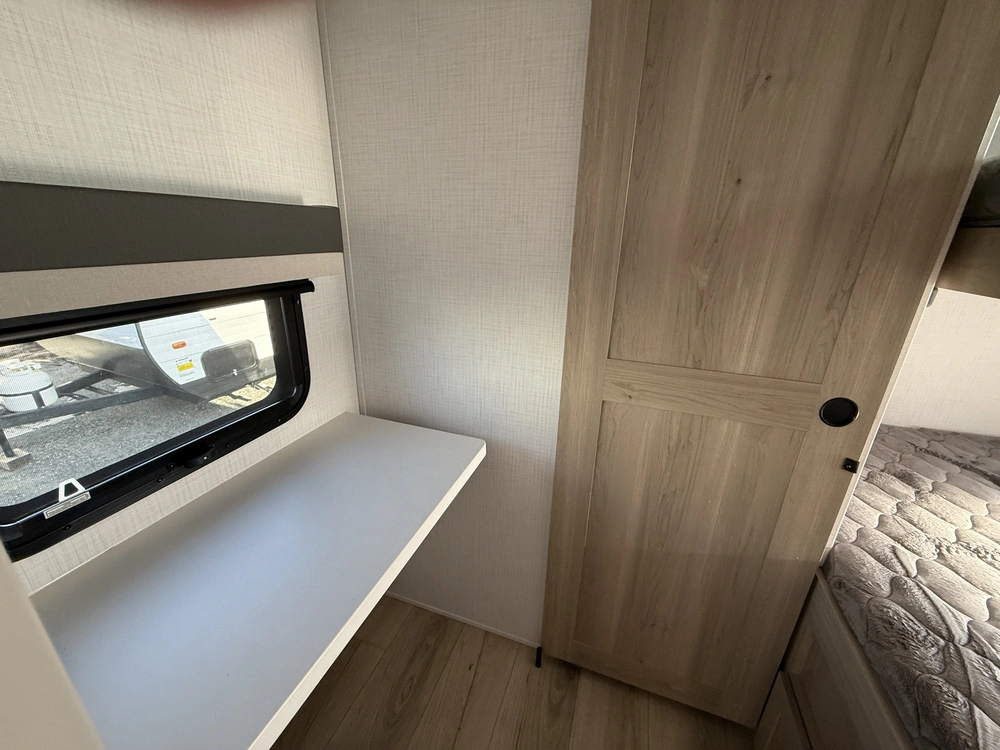 Flagstaff Flt29dbh 2025 alt