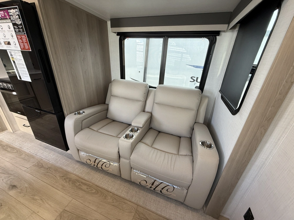 Flagstaff Flt29dbh 2025 alt