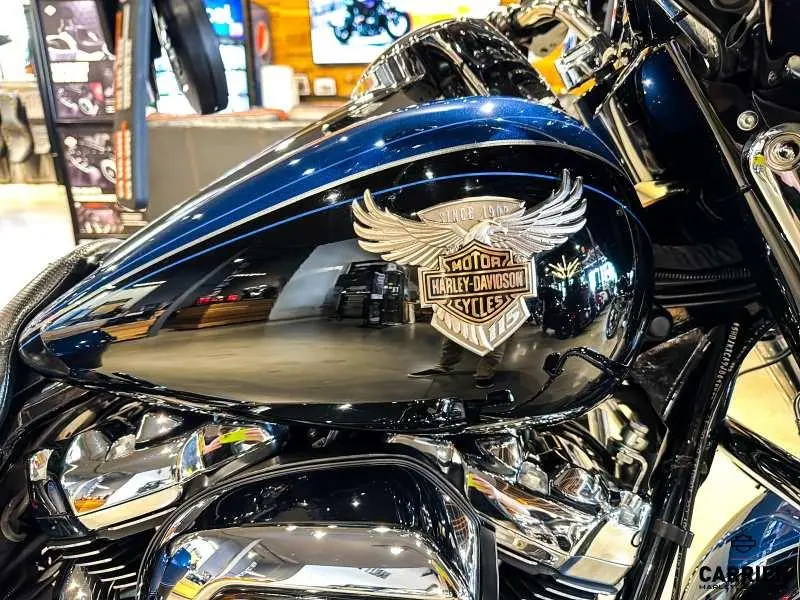 2018 Harley-Davidson Moto Harley-Davidson 115TH ANNIVERSARY STREET GLIDE 2018